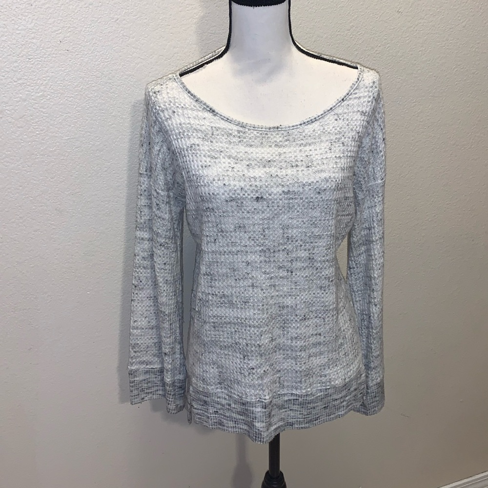 Red Haute grey waffle knit flare sleeves stretchy sweater